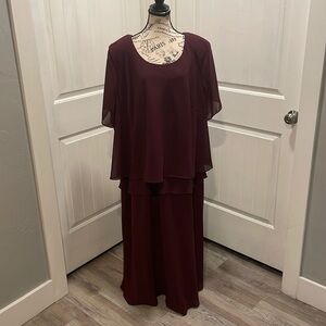 JBS Size 32W Mauve Dress